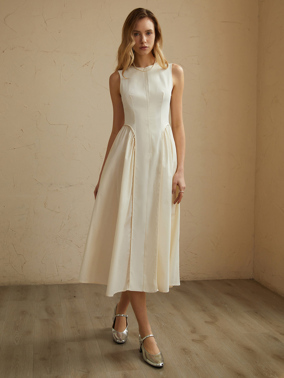 Sleeveless Pockets Pleated Midi Dress-Massicos