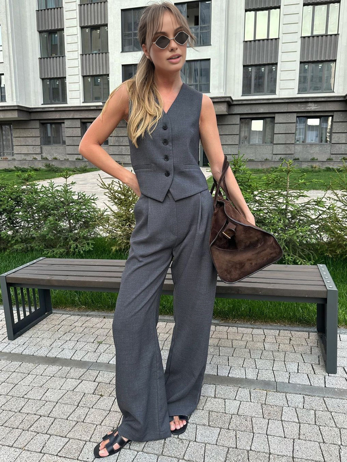 Solid Structured Suit Pants-Massicos