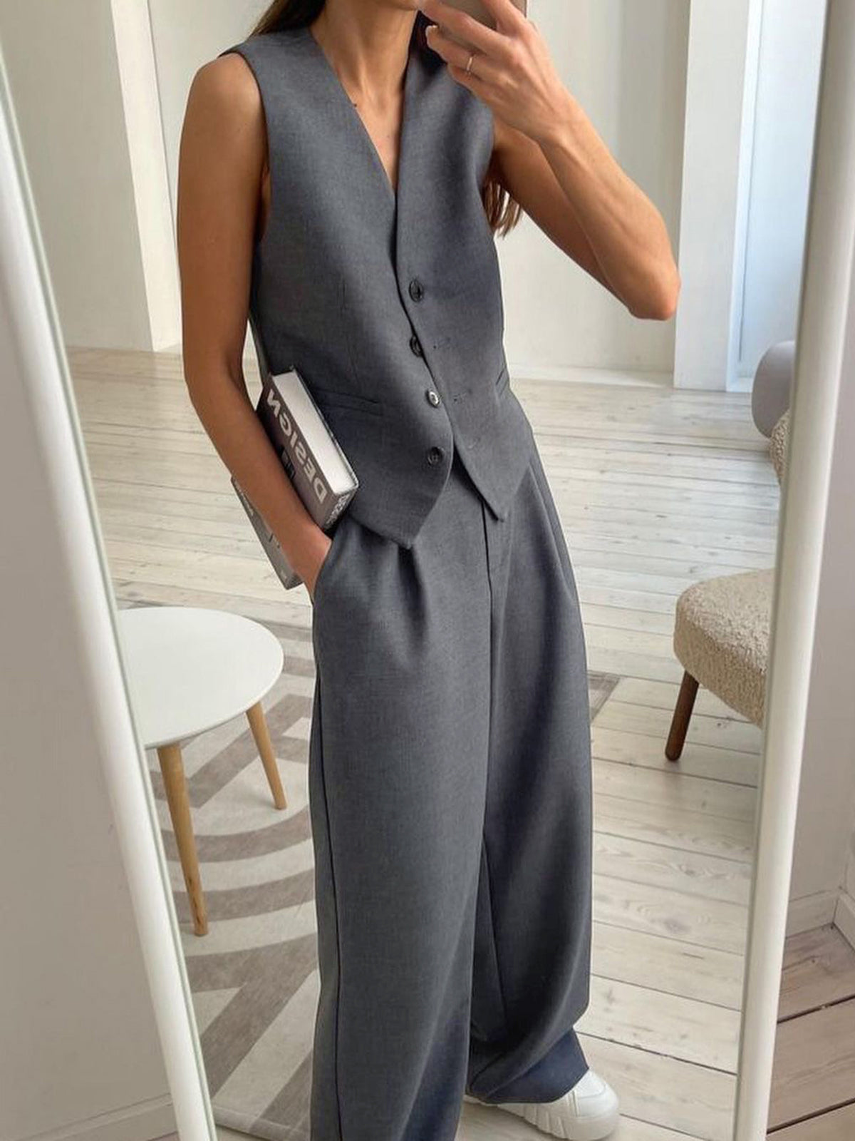 Solid Structured Suit Pants-Massicos