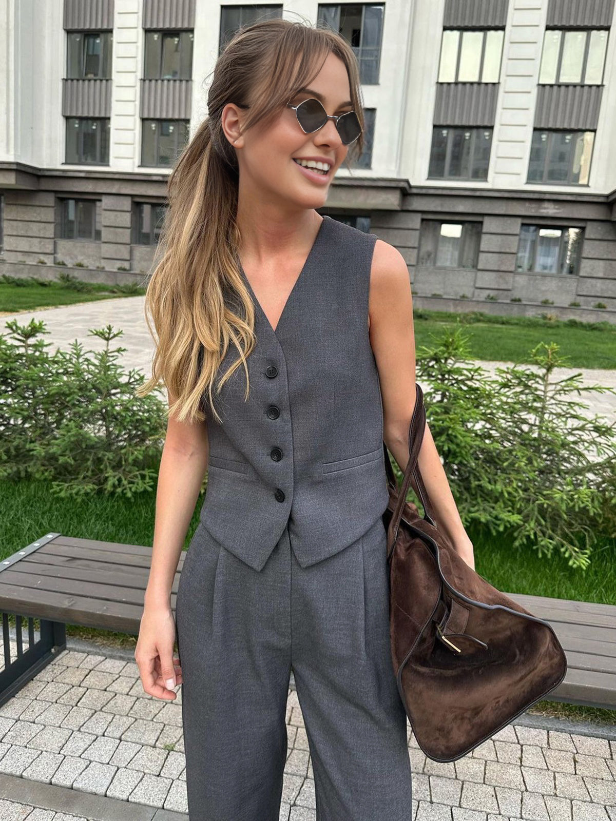 Solid Structured Suit Pants-Massicos