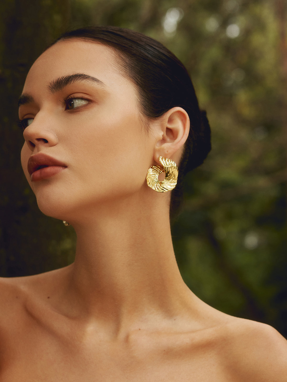 Geometric Irregular Texture Stud Earrings-Massicos