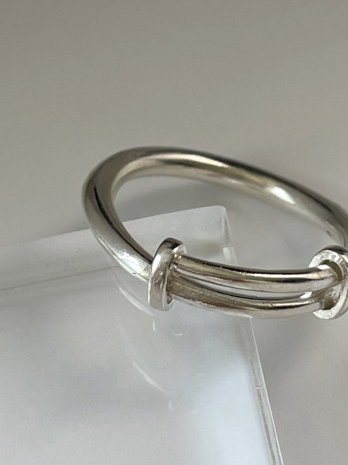 Minimalism Adjustable Ring-Massicos