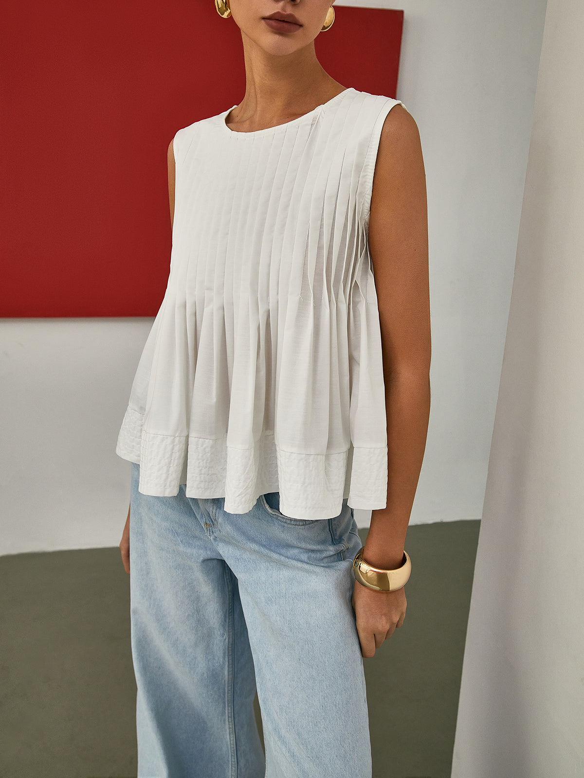 Pleated Peplum Sleeveless Blouse-Massicos