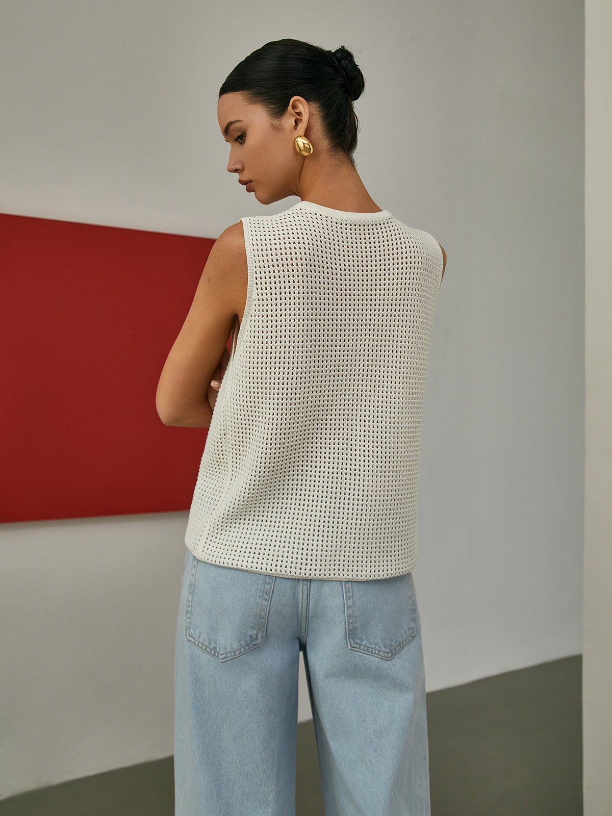 Hollow Sleeveless Knit Cardigan-Massicos