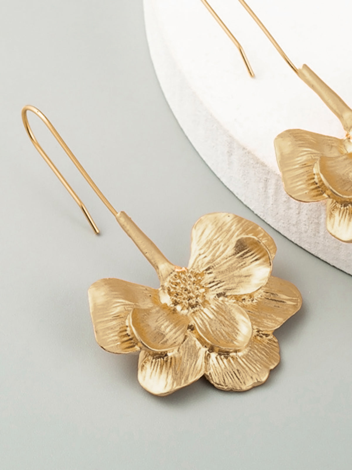 Blooming Flower Earnings-Massicos