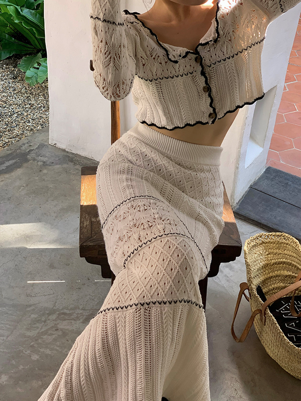 Contrast Binding Knit Cardigan-Massicos