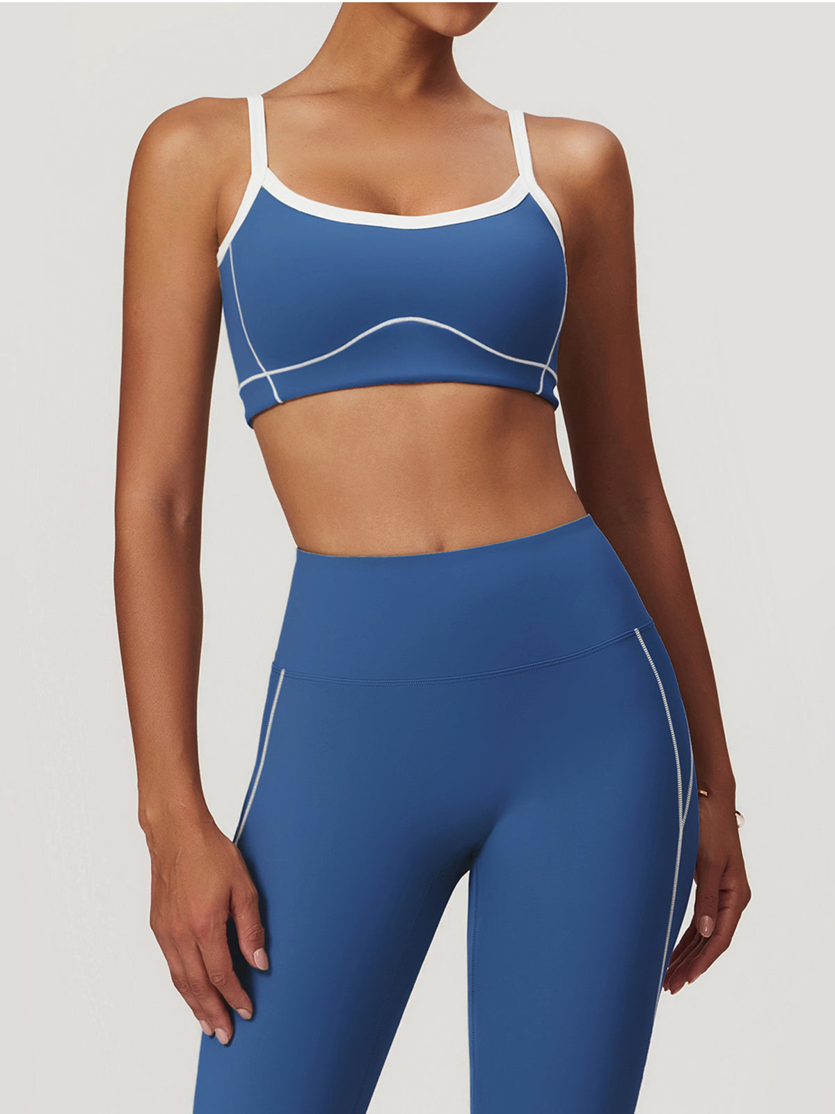Seamless Contrast Binding Sports Bra-Massicos