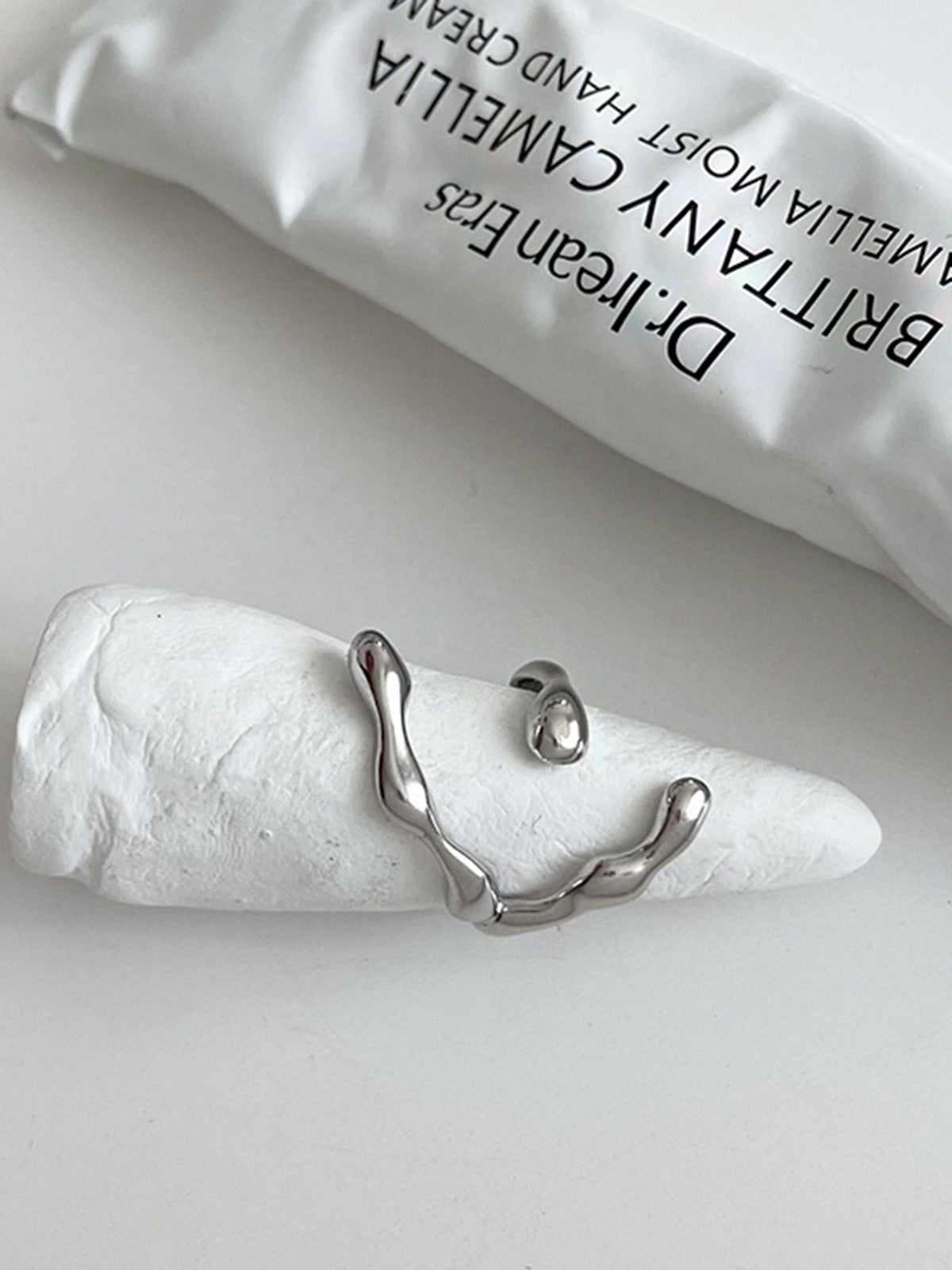 1pc Minimalist Crescent Moon Ring-Massicos