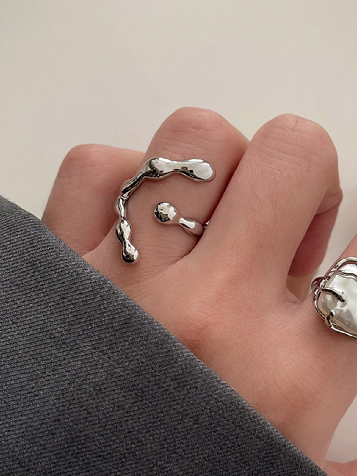 1pc Minimalist Crescent Moon Ring-Massicos