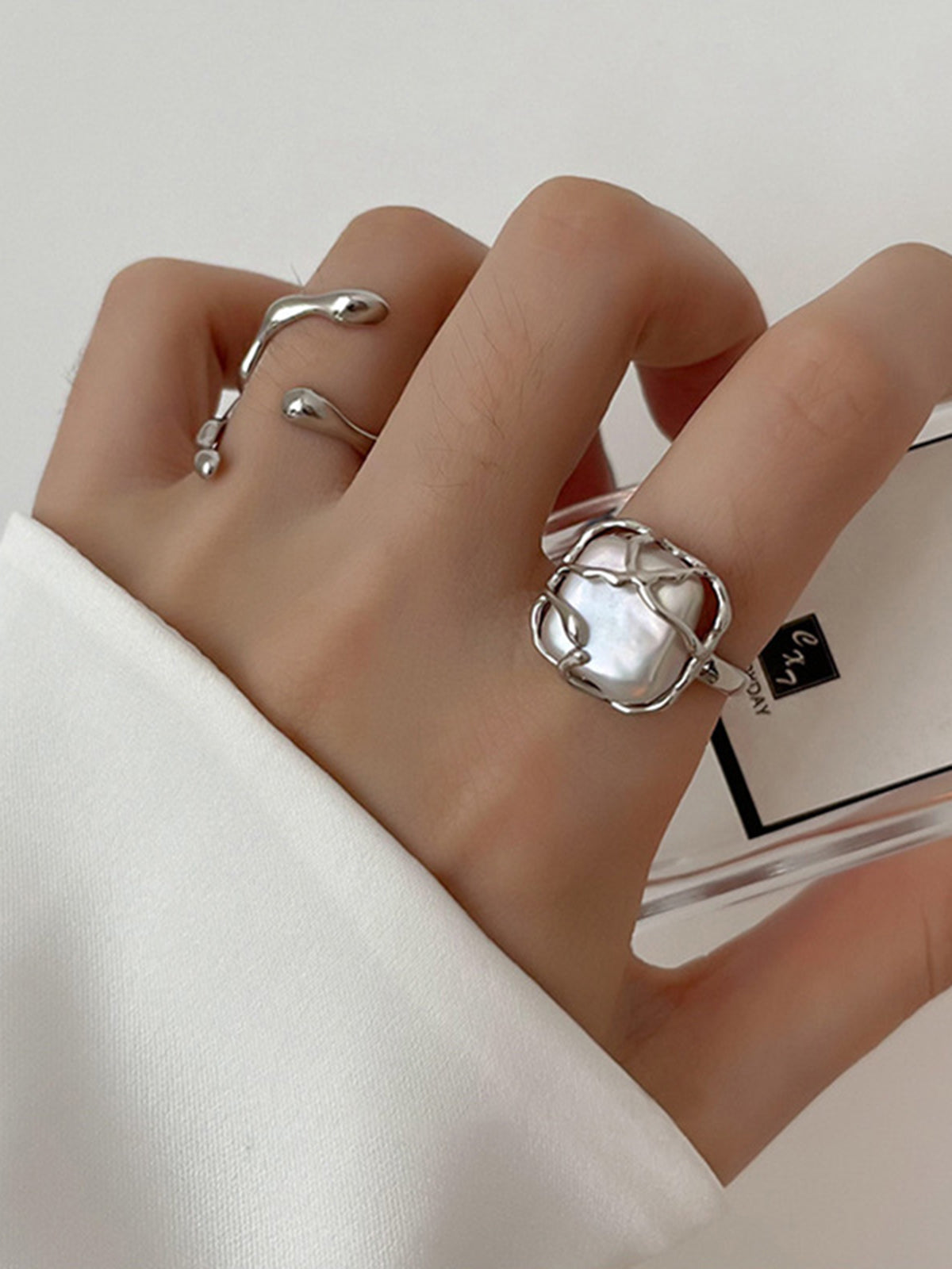 1pc Minimalist Full Moon Pearl Ring-Massicos