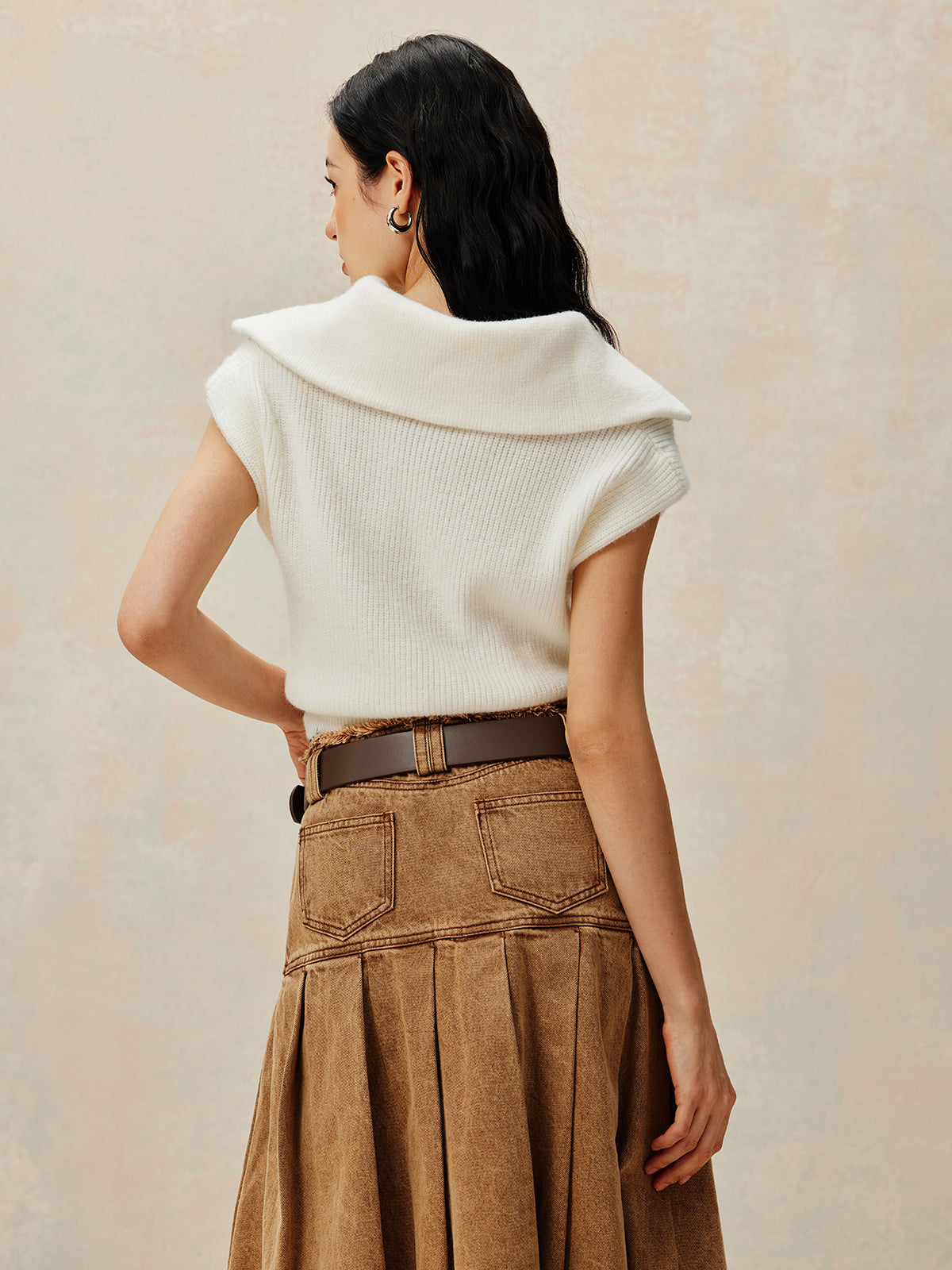 Ribbed Lapel Zipper Sweater Vest-Massicos
