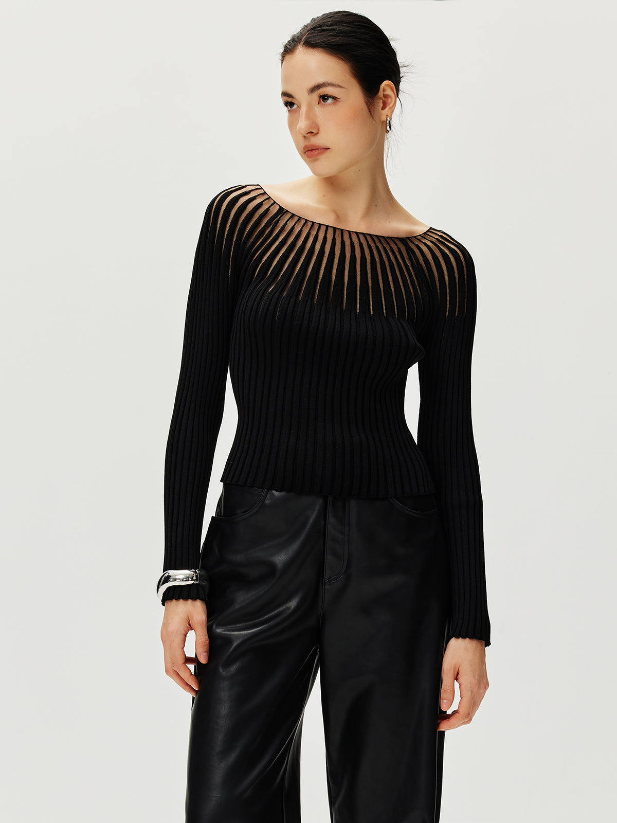 Ribbed Hollow Sweater-Massicos