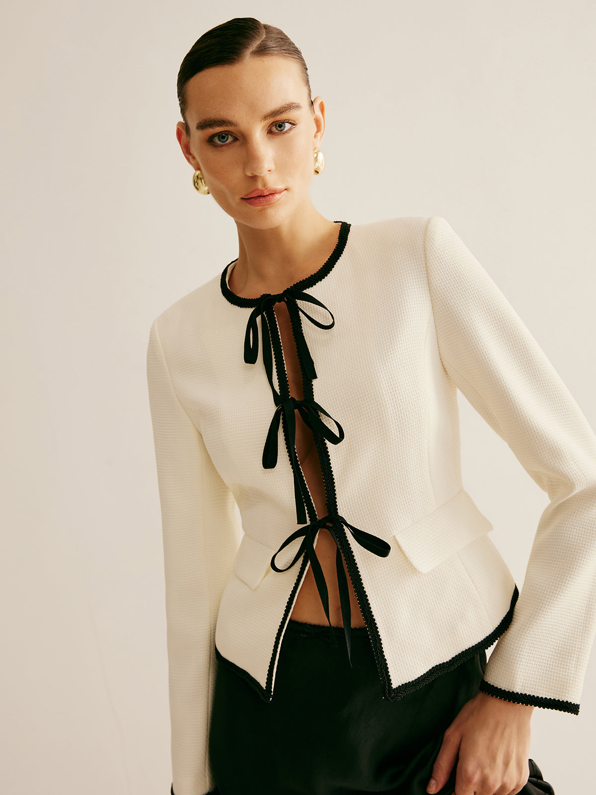 Contrast Trim Tie Front Jacket-Massicos