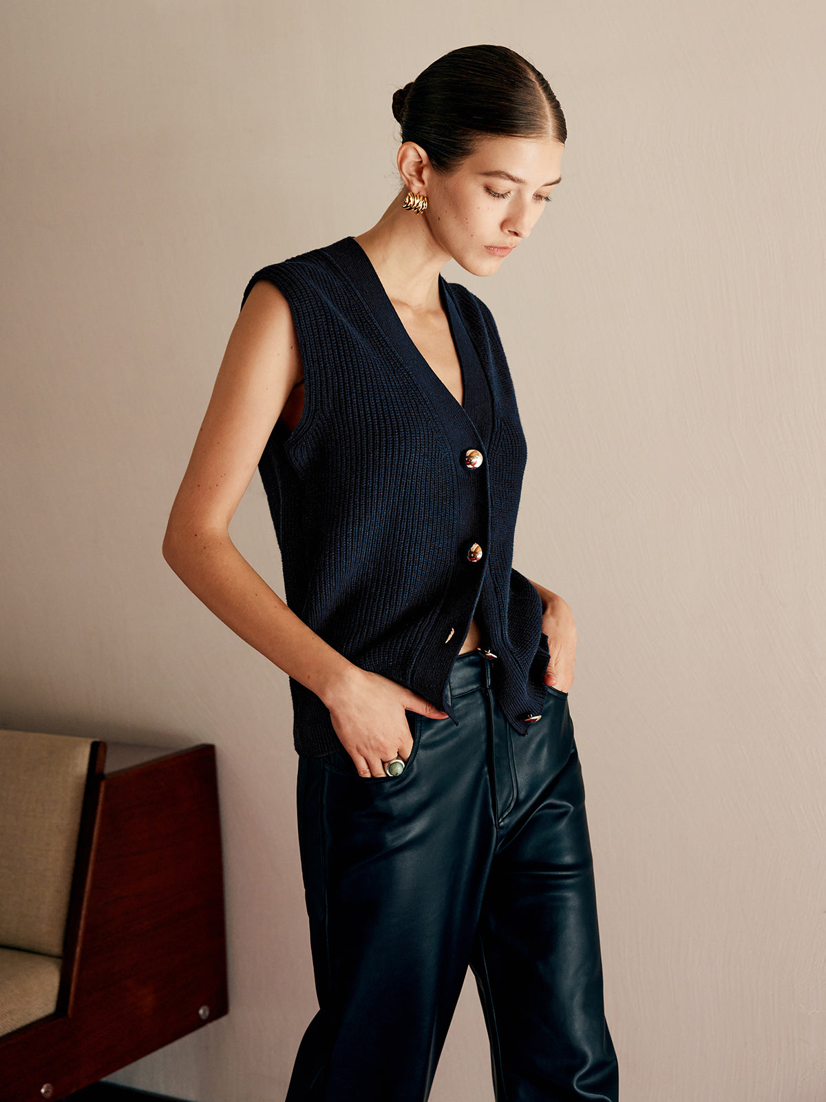 Cotton Blends Ribbed Sweater Vest-Massicos