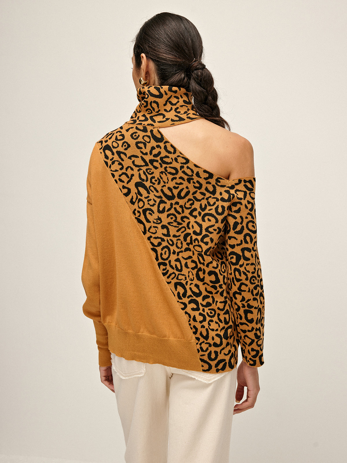 Turtleneck Cutout Leopard Patchwork Knit Top-Massicos