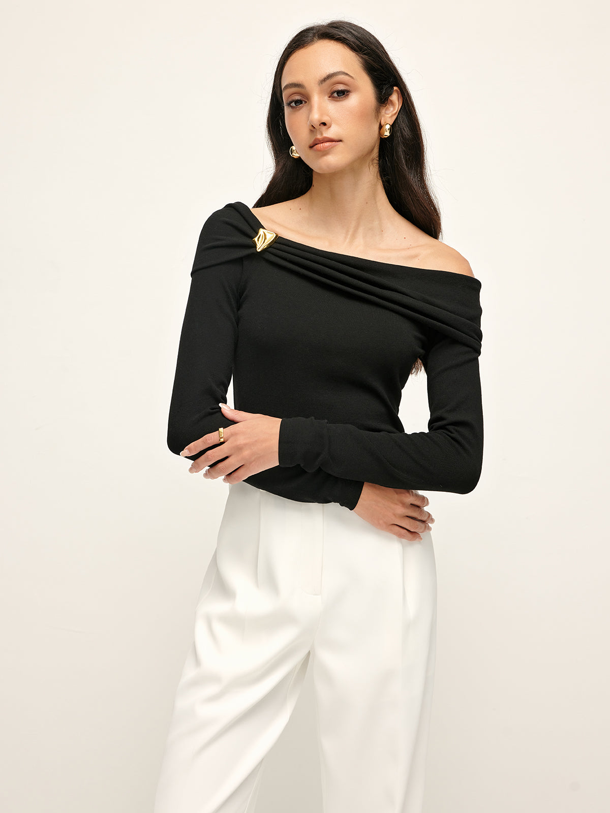 Pleated Off Shoulder T-Shirt-Massicos