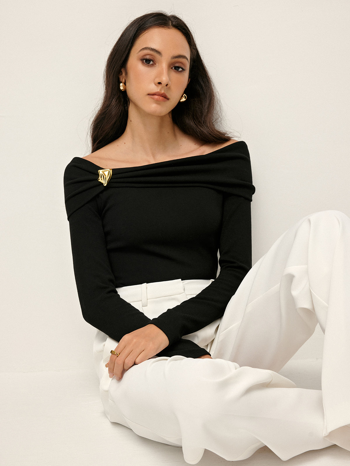 Pleated Off Shoulder T-Shirt-Massicos