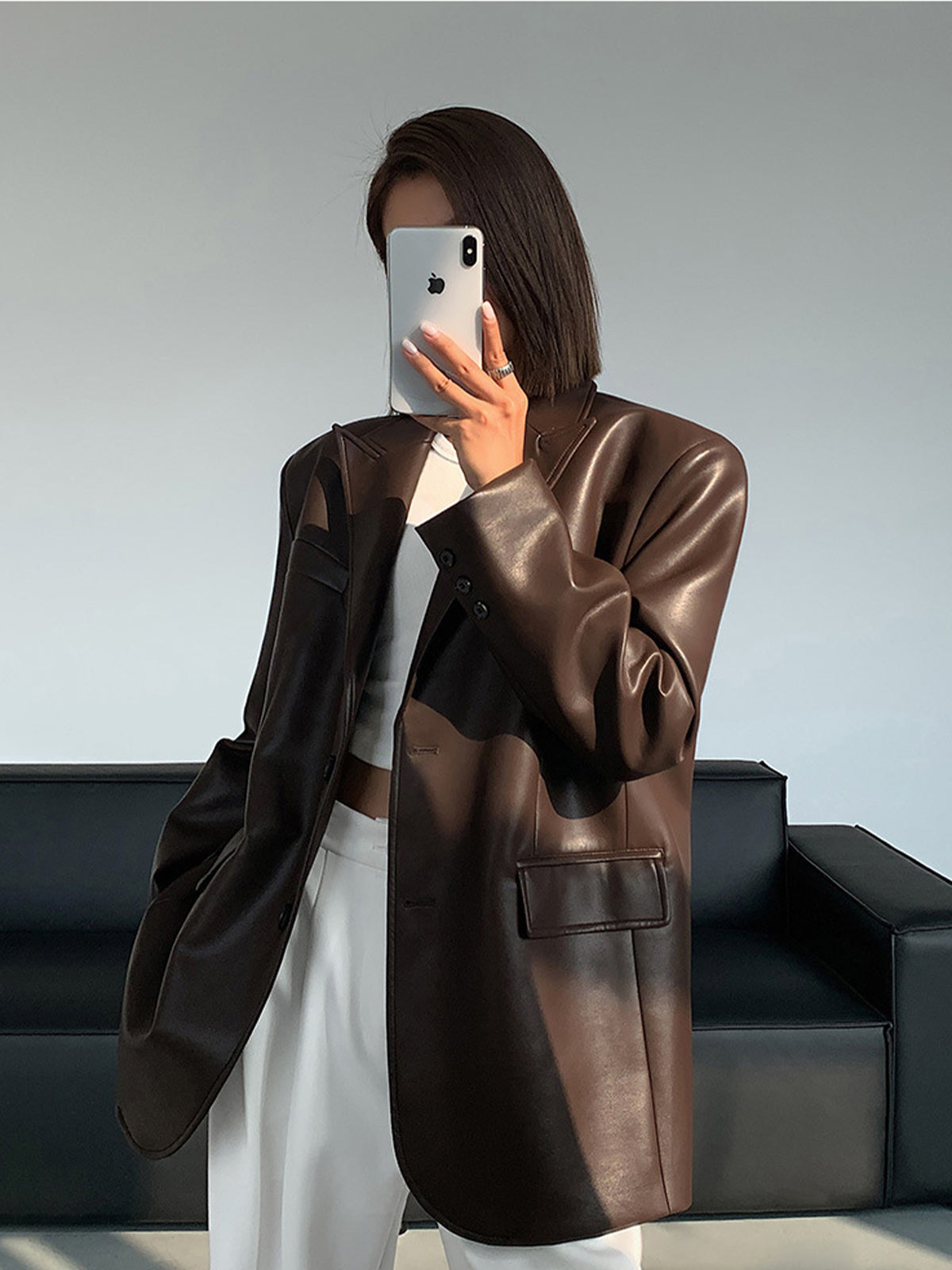 Lapel Pockets Leather Blazer-Massicos