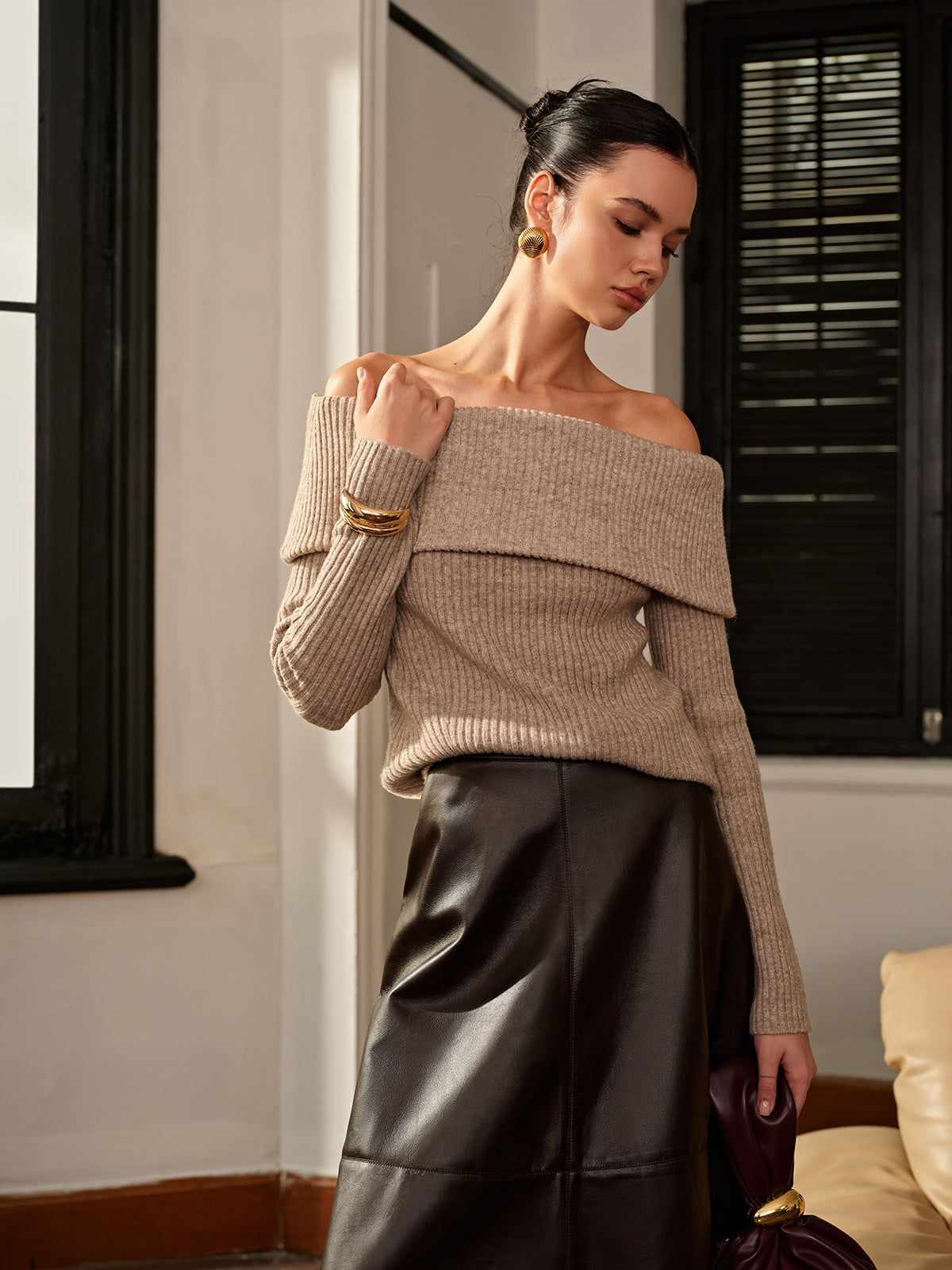 Wool-Blend Plain Off-Shoulder Sweater-Massicos