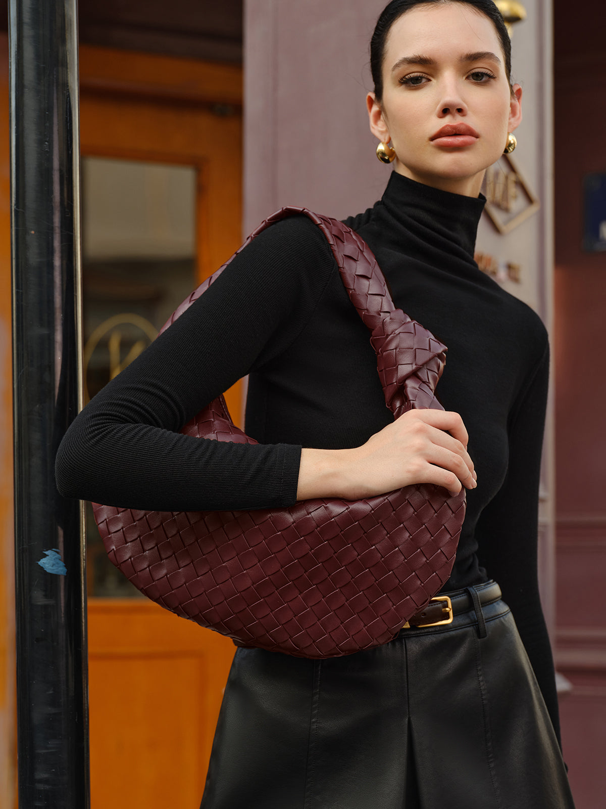 Croissant Knotted Braided Shoulder Bag-Massicos