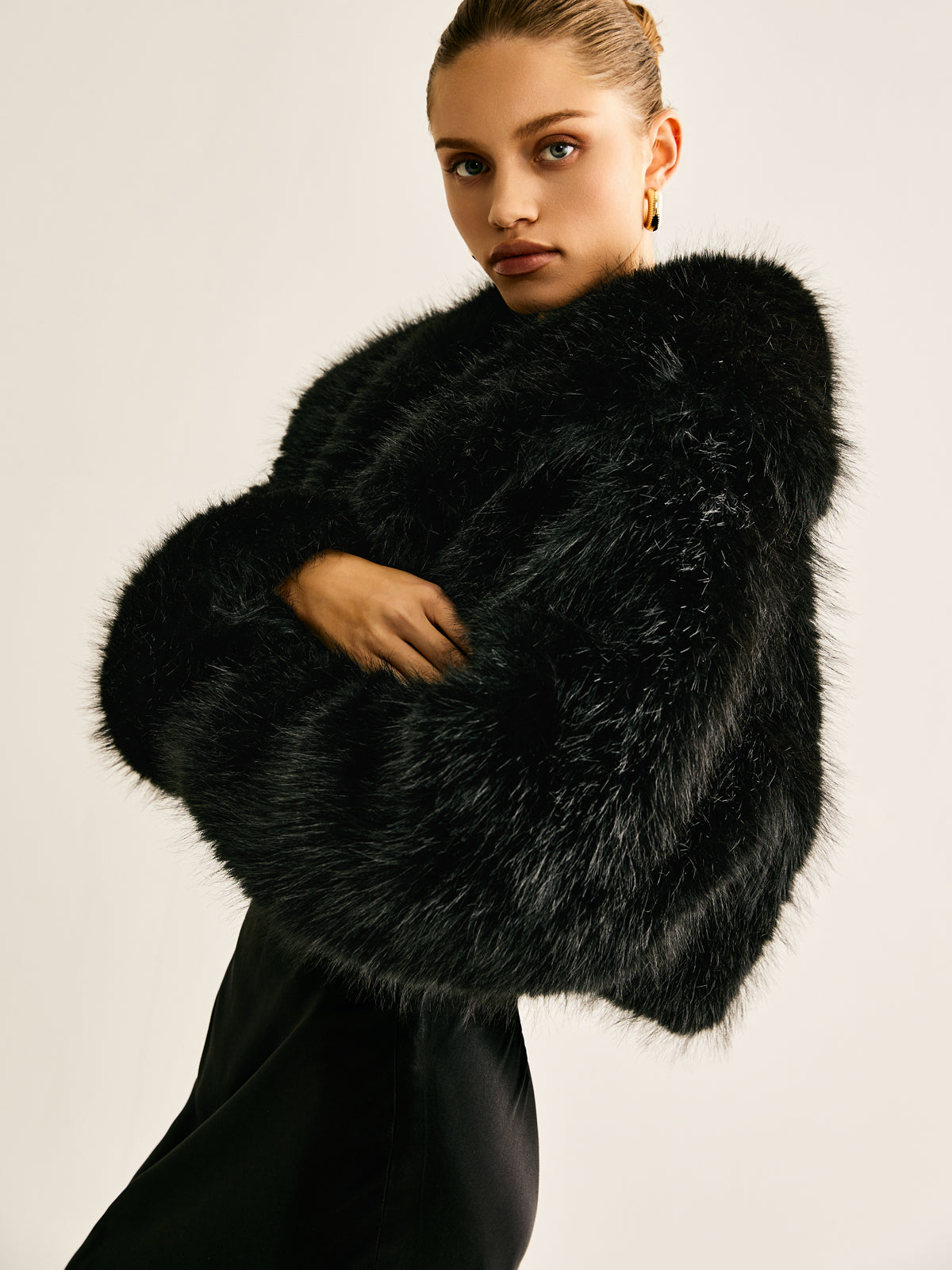 Crop Faux Fur Warm Coat-Massicos