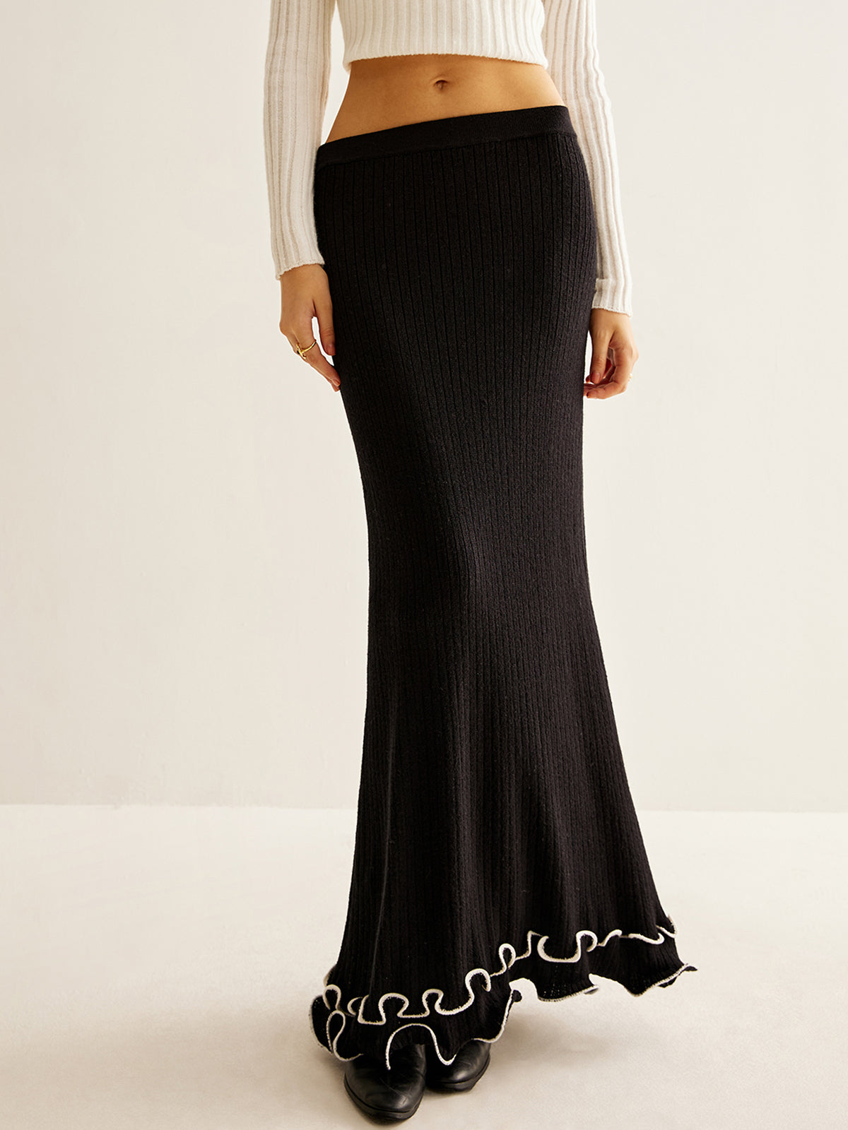 Ruffle Soft Sweater Skirt-Massicos