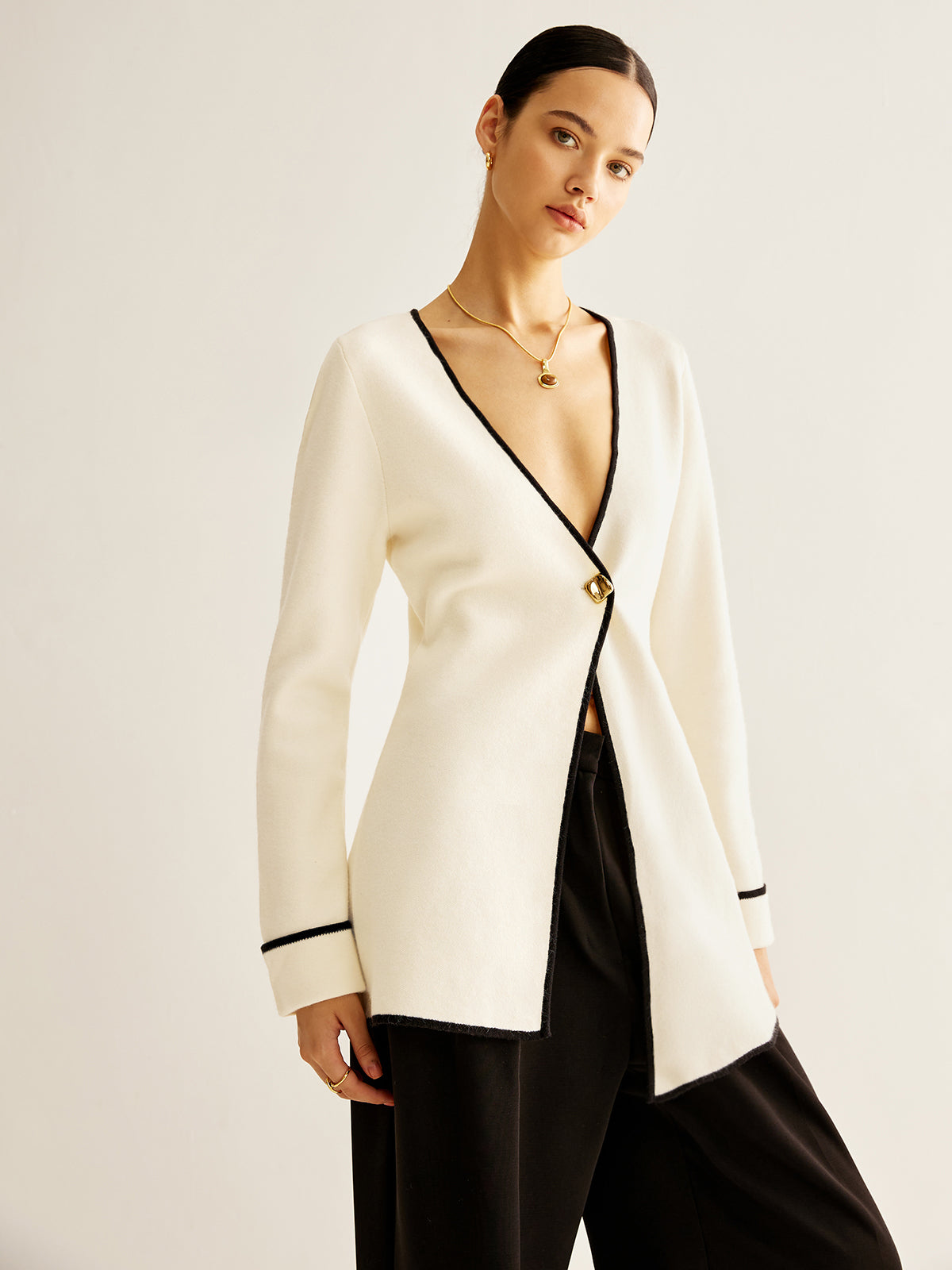 Wool-Blend Contrast Trim Slit Cardigan-Massicos