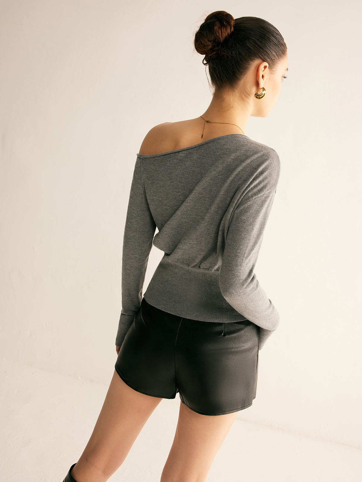 Wool-Blend Asymmetrical Slit Top-Massicos