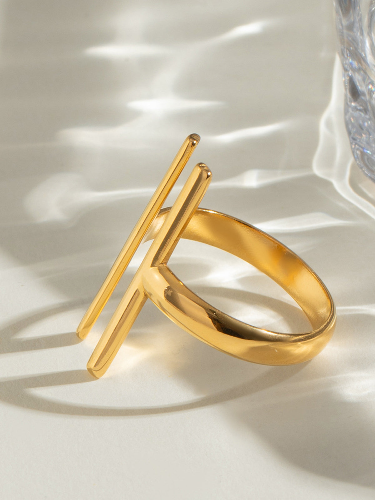 Geometric Open Ring-Massicos