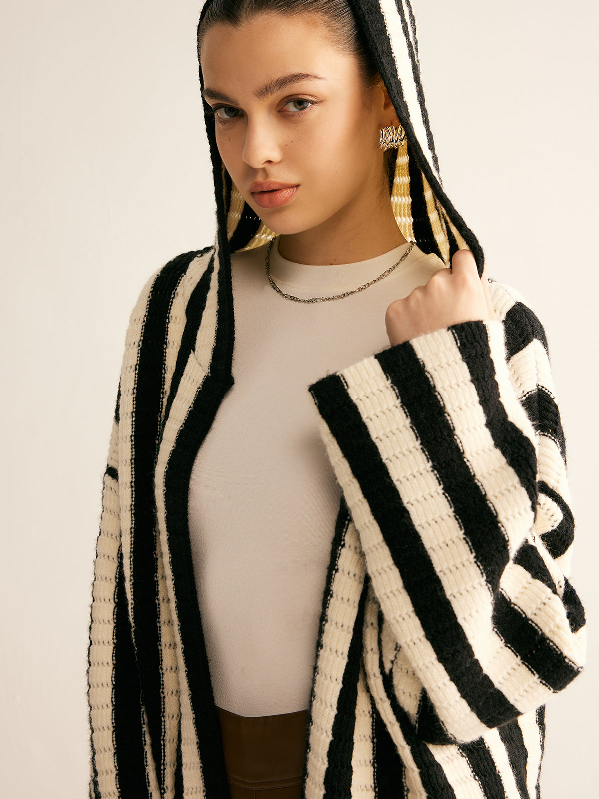 Contrast Pinstripe Hooded Cardigan-Massicos