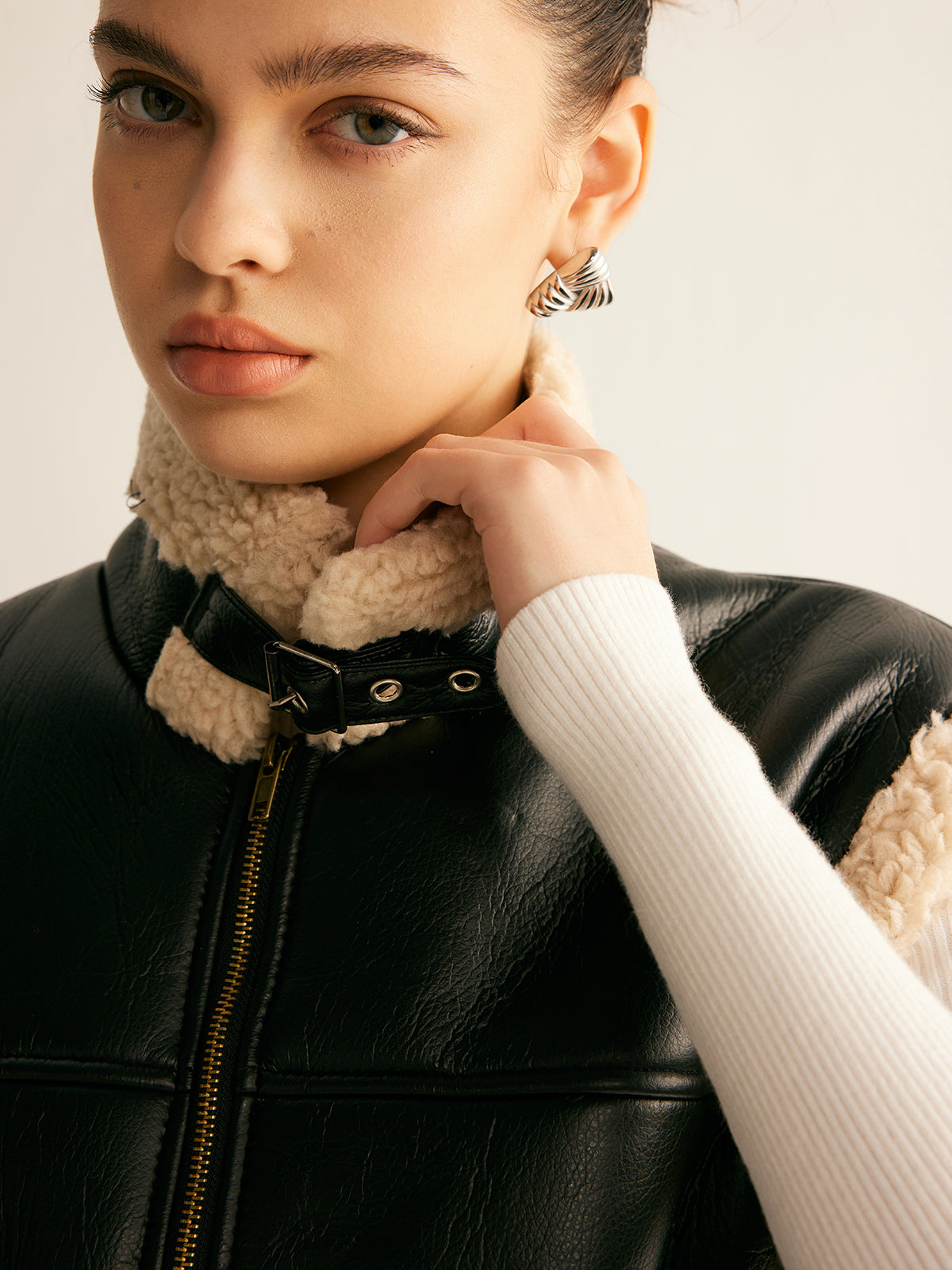 Teddy Lined PU Leather Vest-Massicos