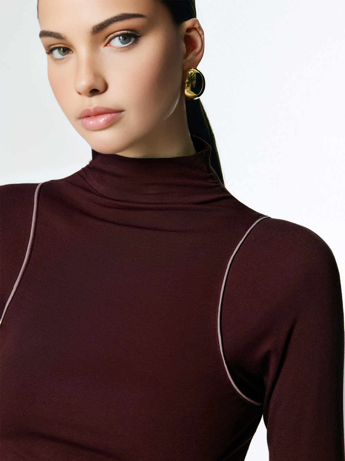 Mock Neck Contrast Binding Jersey Top-Massicos