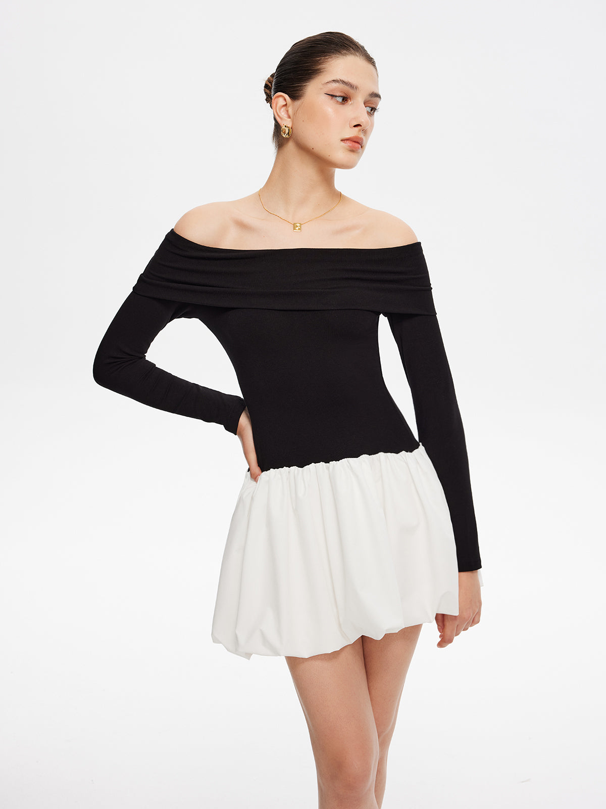 Two Tone Off Shoulder Bubble Short Dress-Massicos
