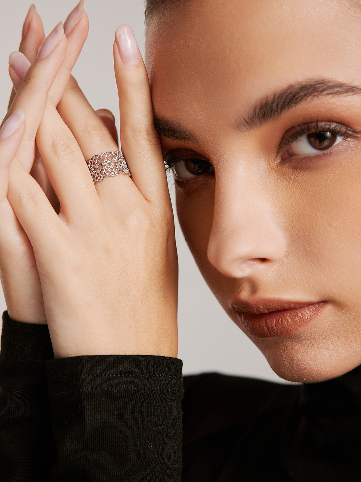 Tunnel Metal Lace Open Ring-Massicos