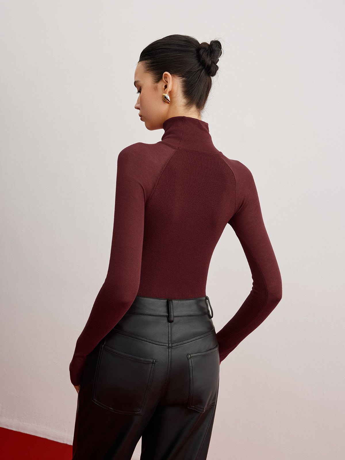 Sheer Sleeve Skinny Sweater-Massicos