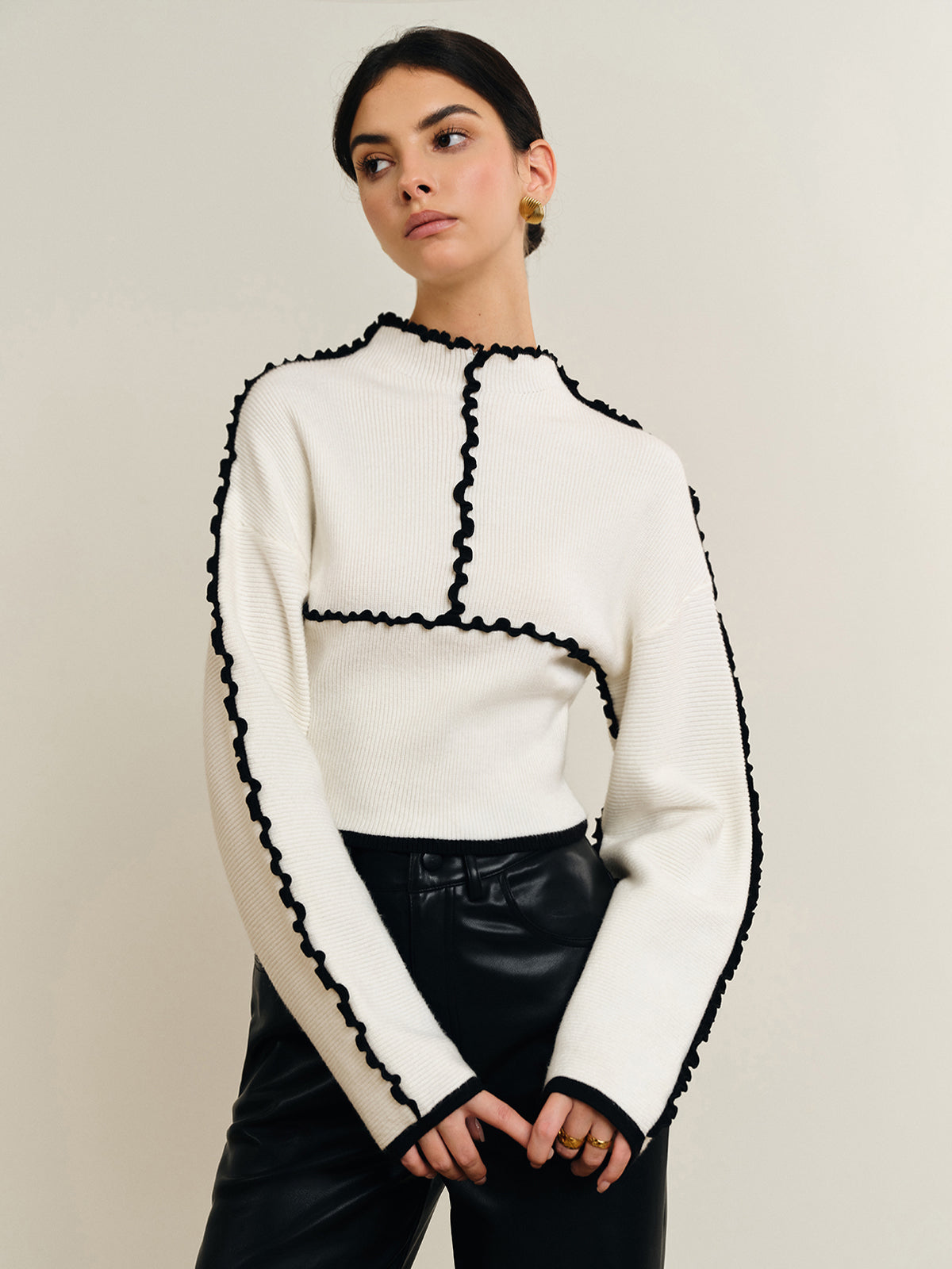 Ribbed Lettuce Trim Knit Top-Massicos