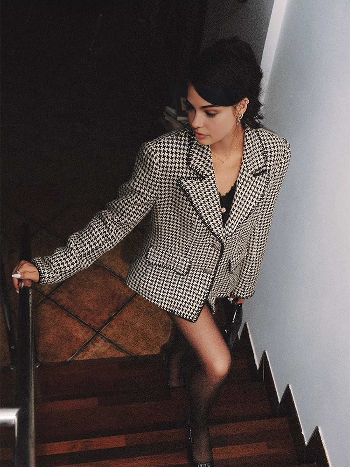 Retro Lapel Button Blazer-Massicos