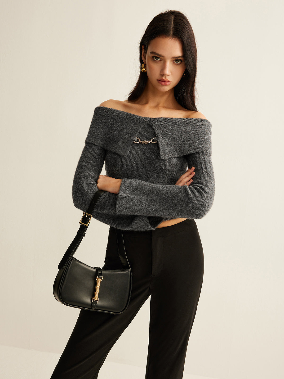 Off-Shoulder Crop Knit Top-Massicos