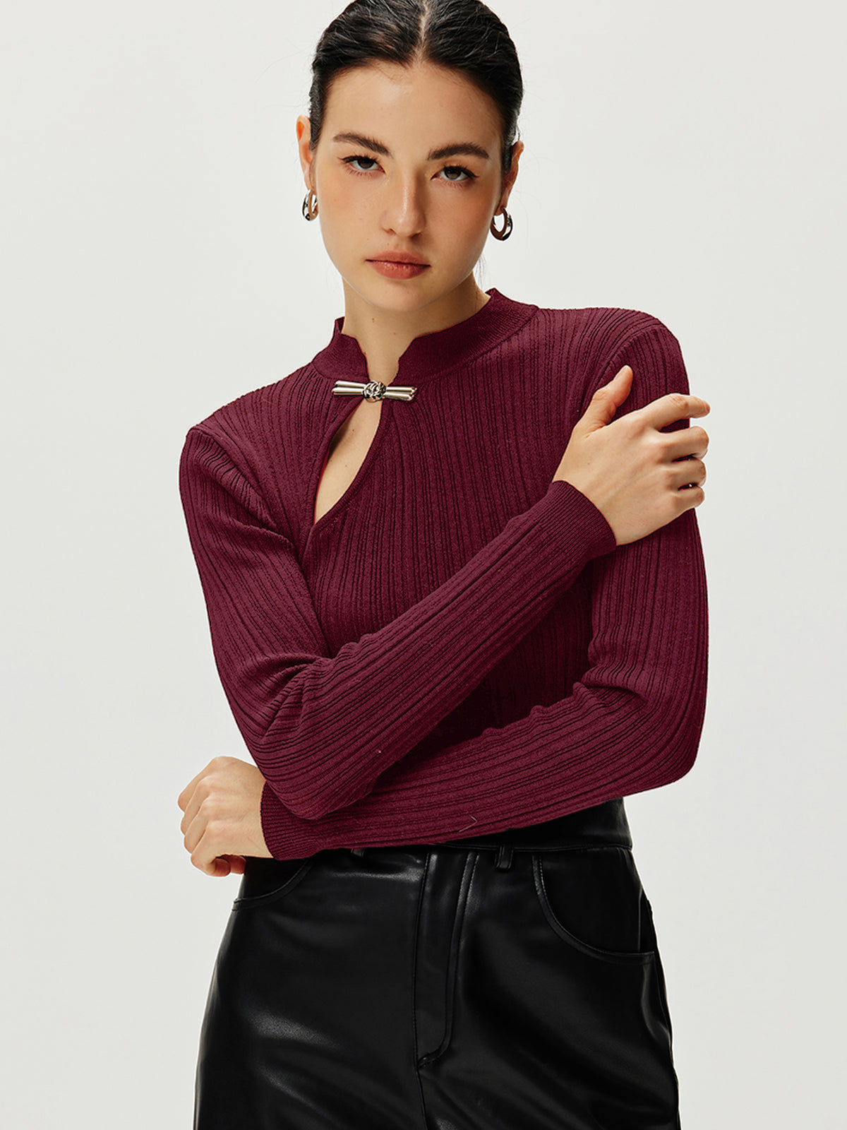 Ribbed Metal Knotted Sweater-Massicos