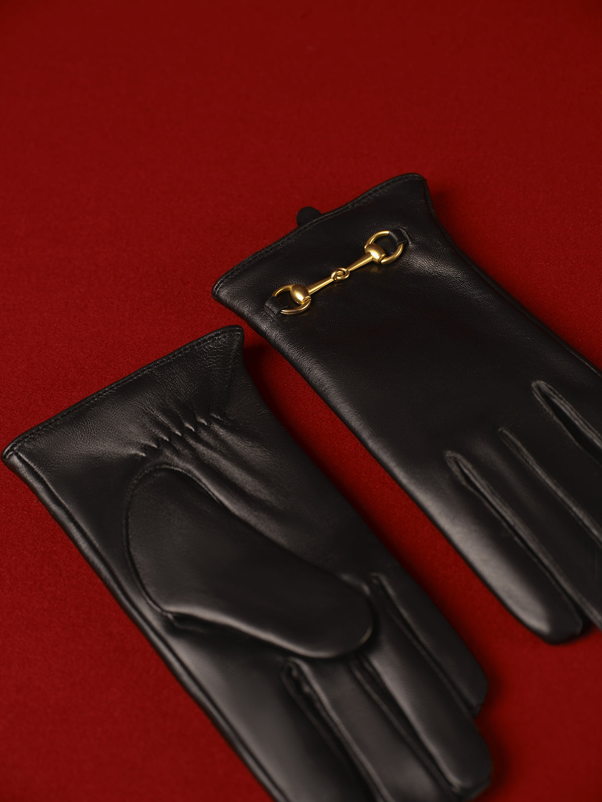 Metal Detail Sheepskin Fleecing Gloves-Massicos