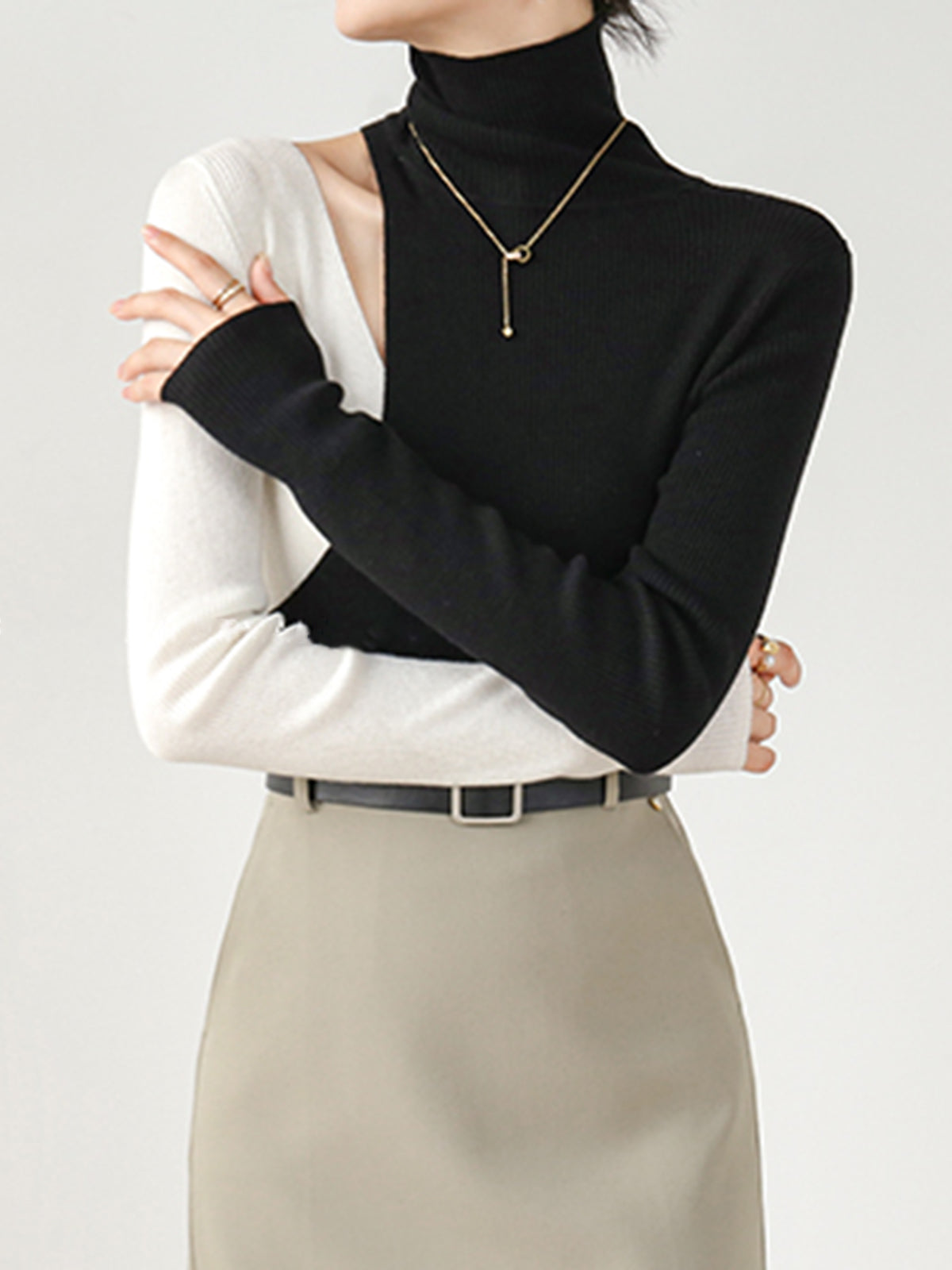 Color Block Cutout Knit Top-Massicos