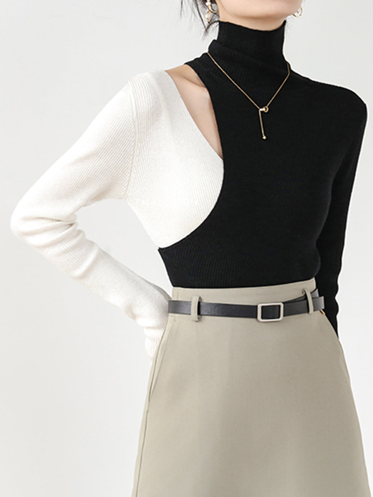 Color Block Cutout Knit Top-Massicos