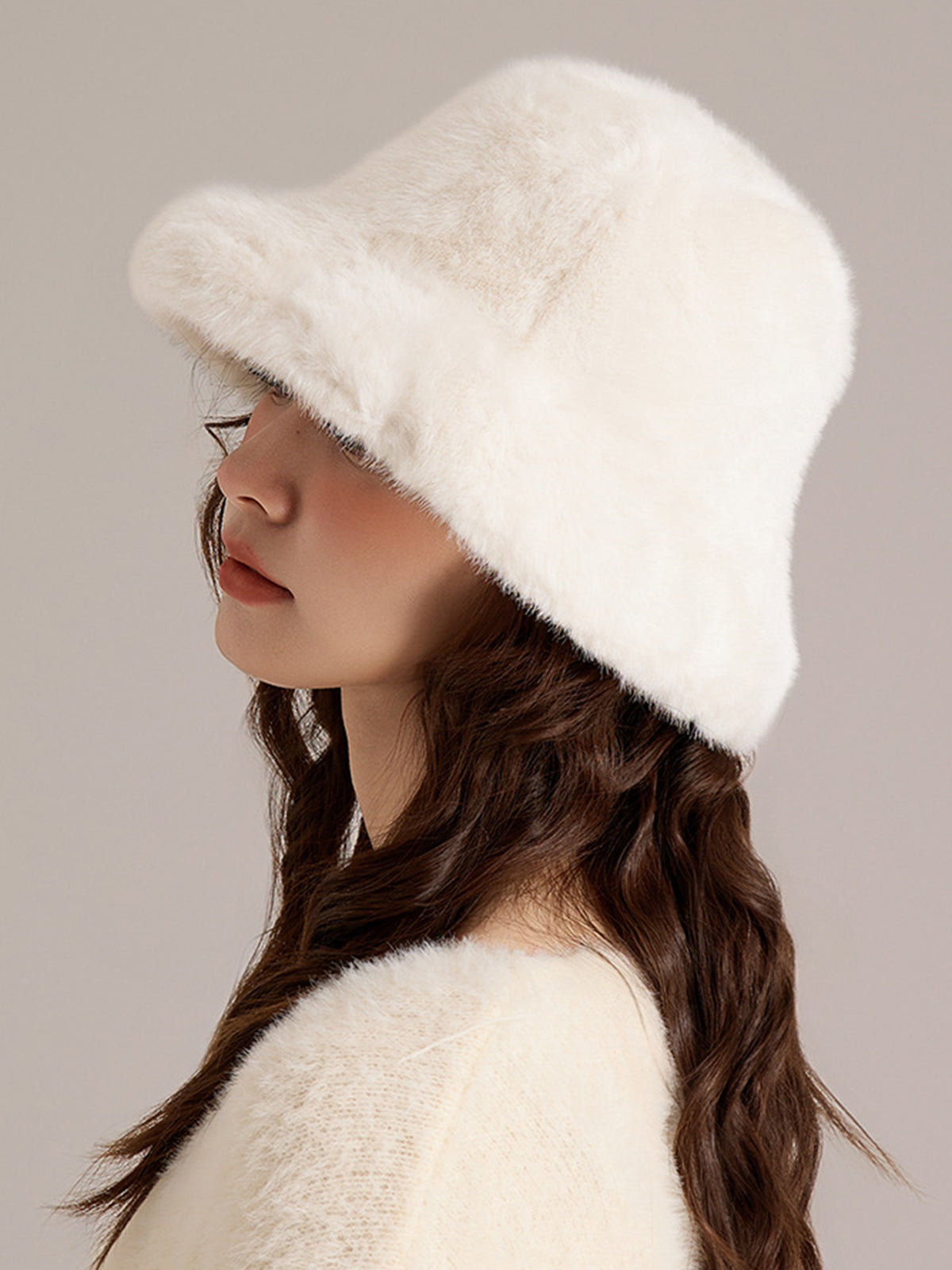 Winter Plush Bucket Hat-Massicos