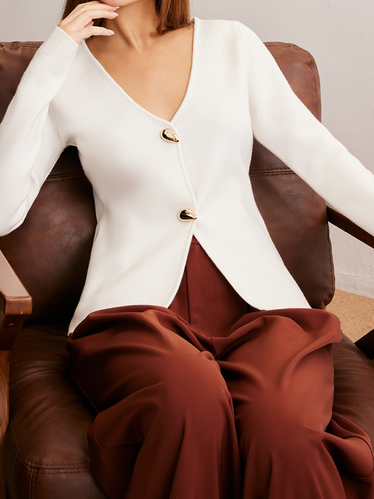 Waterdrop-Button V-Neck Cardigan-Massicos