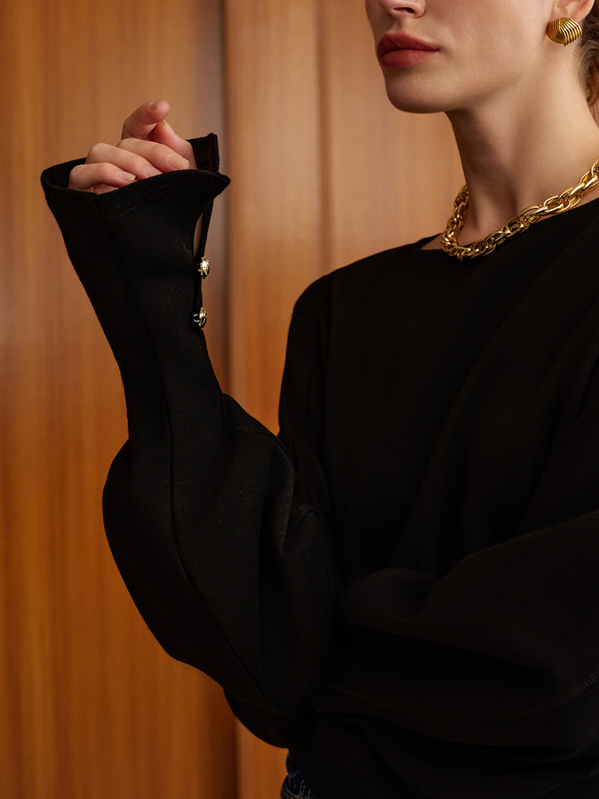 Bell Sleeve Cinched Sweatshirt-Massicos