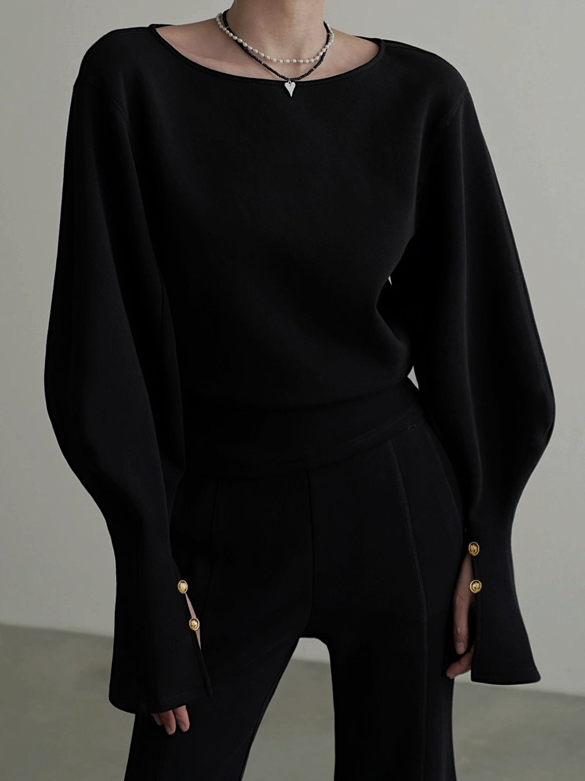 Bell Sleeve Cinched Sweatshirt-Massicos