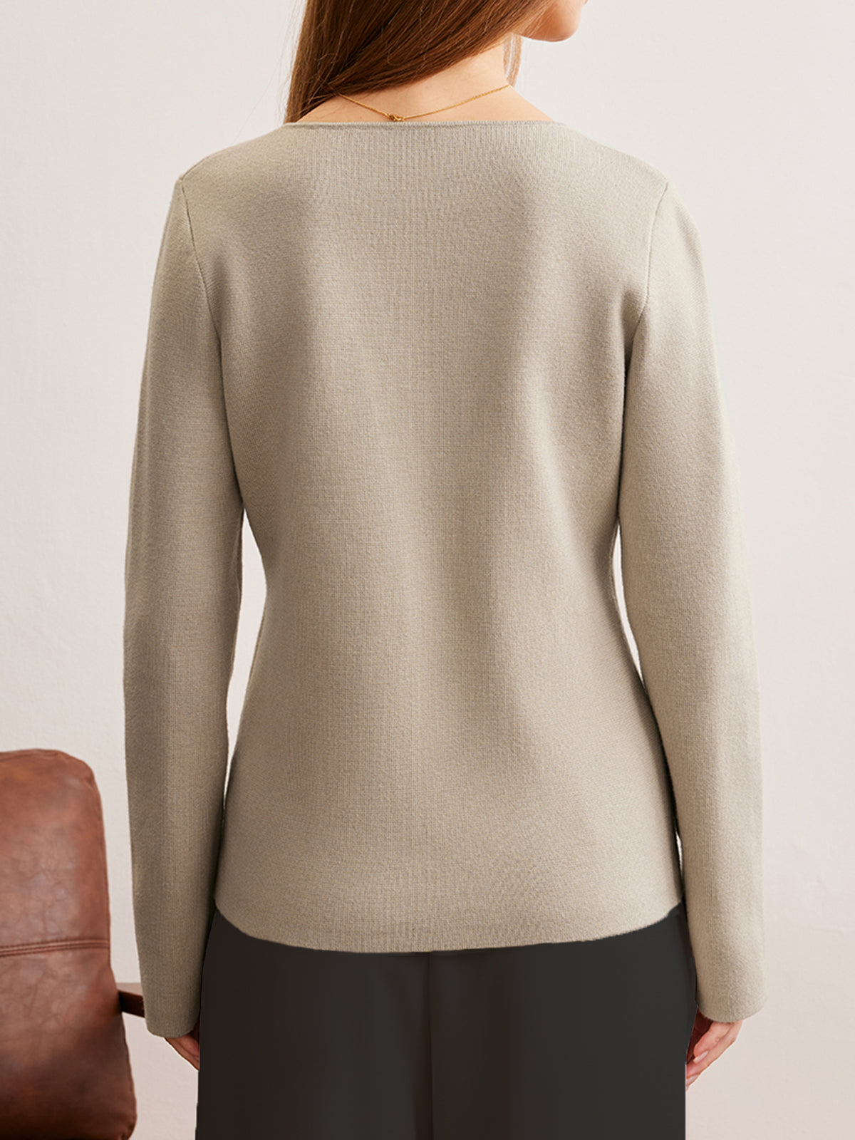 Elegant V-Neck Fit Cardigan-Massicos