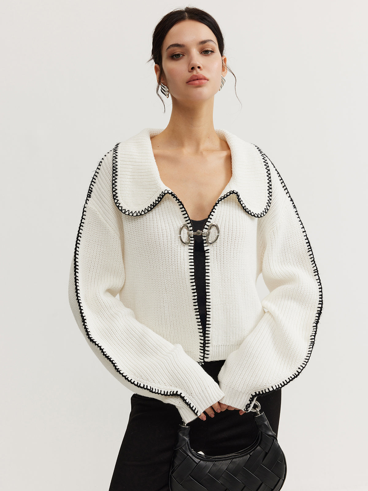 Contrast Trim Magnet Closure Knit Top-Massicos