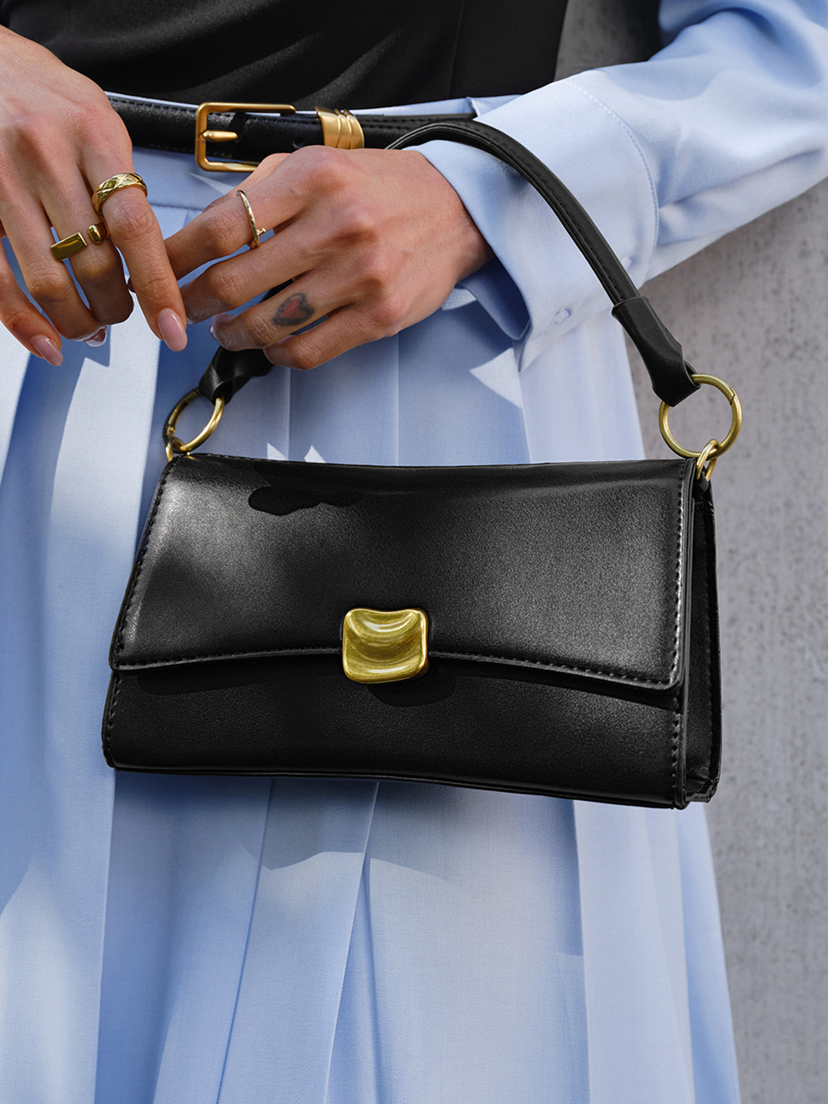 Baguette Flap Armpit Bag-Massicos