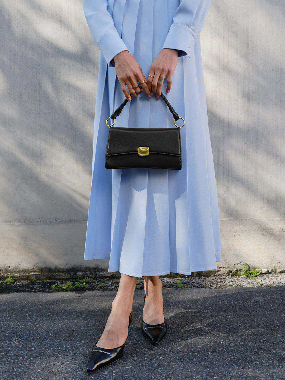 Baguette Flap Armpit Bag-Massicos